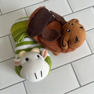 🐮🫎2pk Baby Boogie Toes Rattle Socks Piero Liventi Cow Moose Green Brown